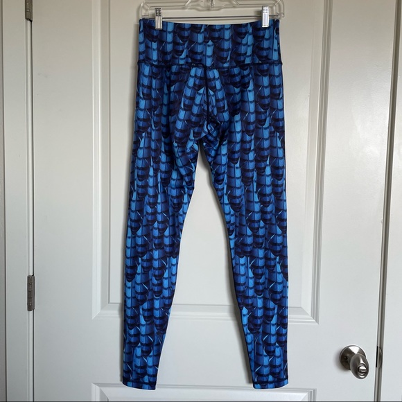 CCM Yoga + Fitness Leggings - Picture 2 of 4